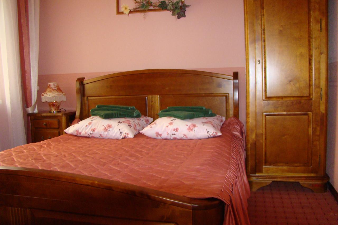 Hotel Berezka วาฟกาวิสก์ ภายนอก รูปภาพ